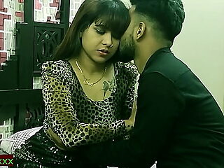 Indian Super-steamy xxx Bhabhi having fusty making love close by teen election boy!! Indian unalloyed teen making love close by plain hindi audio